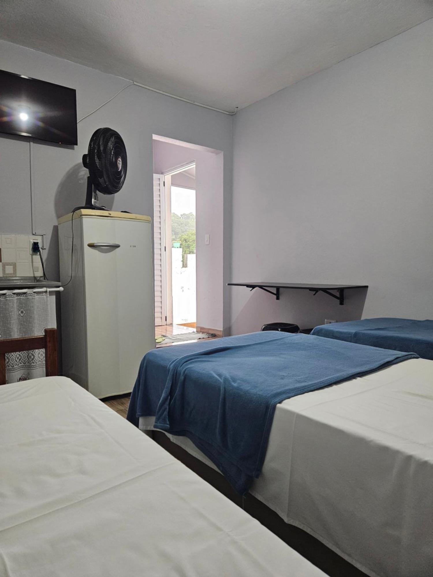 Hospedagem Santo Agostinho Extrema Habitación foto
