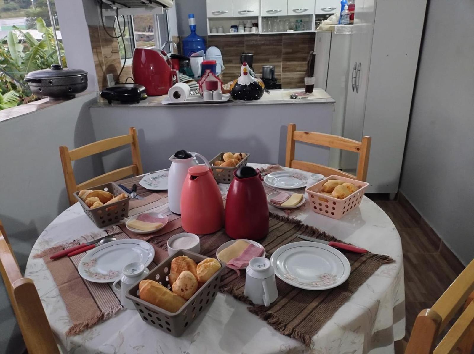 Hospedagem Santo Agostinho Extrema Habitación foto
